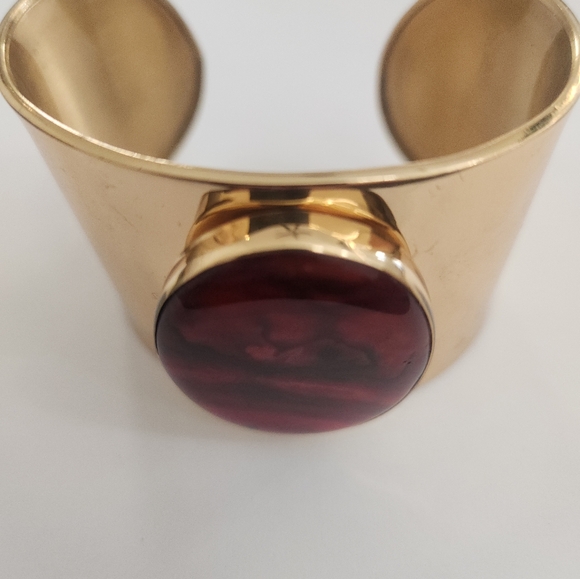 Abalone Charles Albert One-of-a-kind cuff - Picture 8 of 10